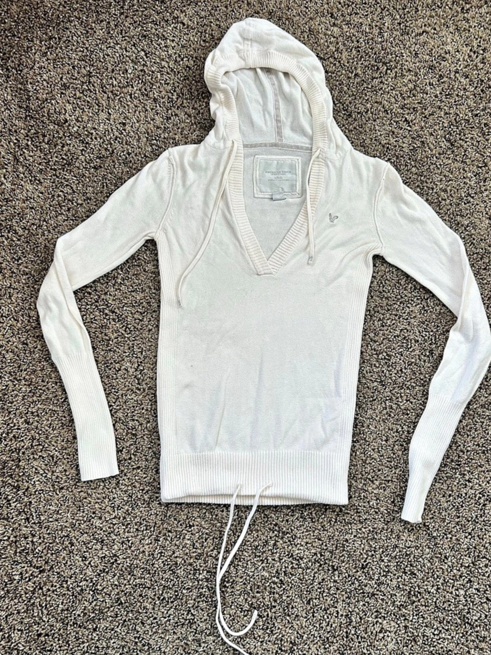 American Eagle Outfitters Y2K Hooded Pullover Sweater in White size small